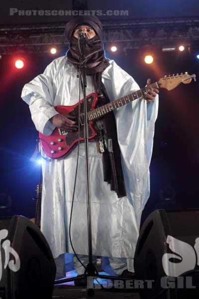 TINARIWEN - 2012-06-23 - PARIS - Hippodrome de Longchamp - 